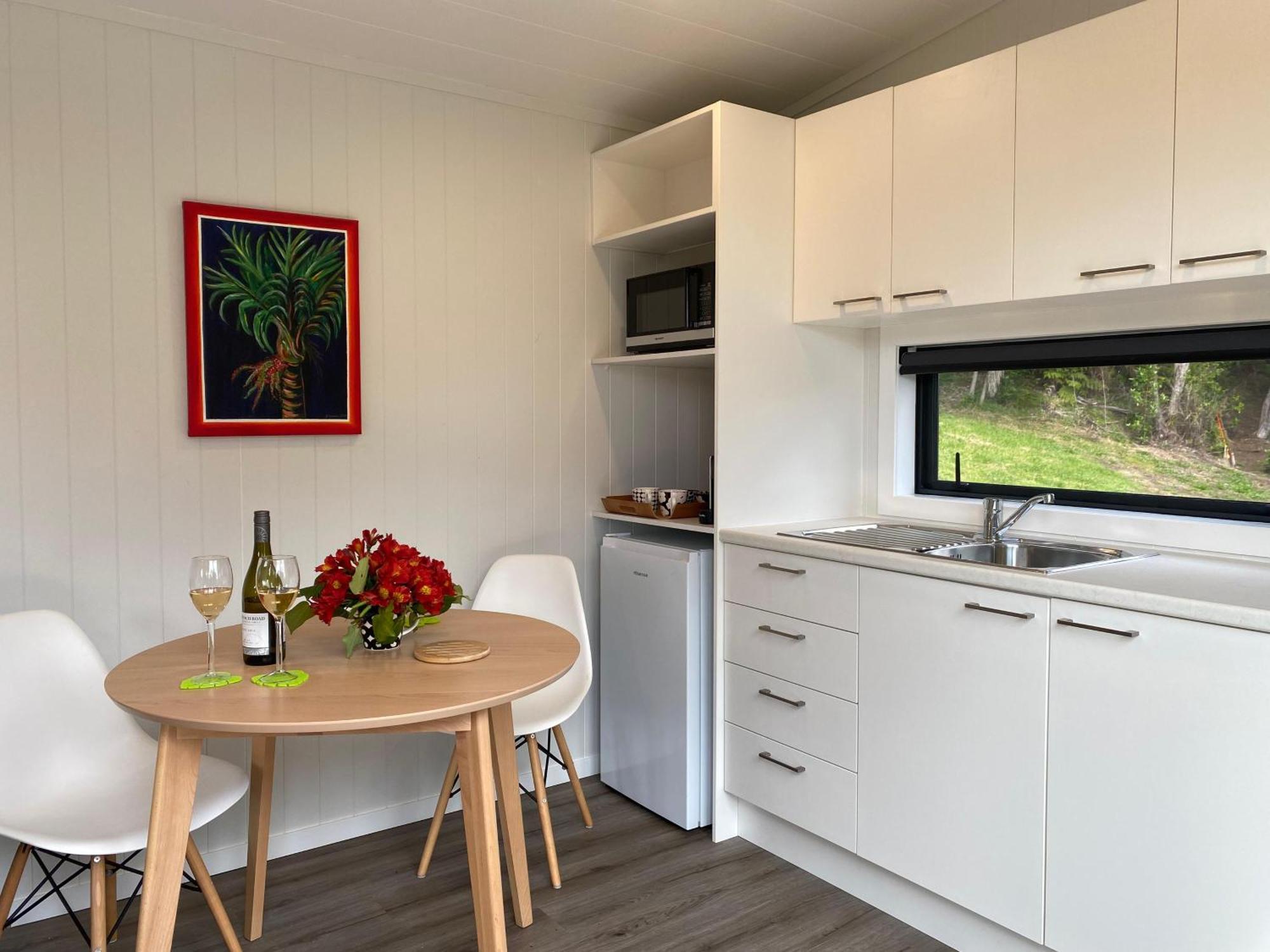 Te Henga Hideaway Villa Bethells Beach Eksteriør billede