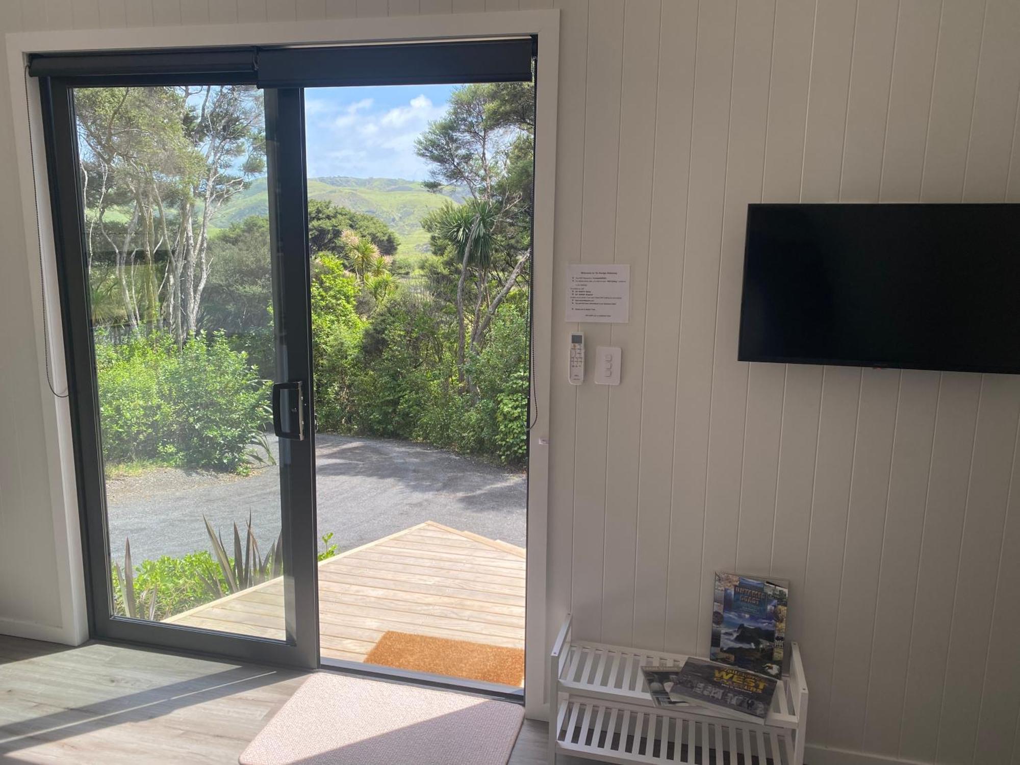 Te Henga Hideaway Villa Bethells Beach Eksteriør billede